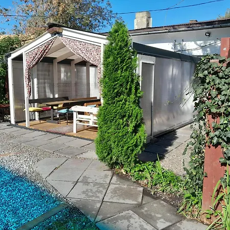 Semesterbostad Party House And Garden *